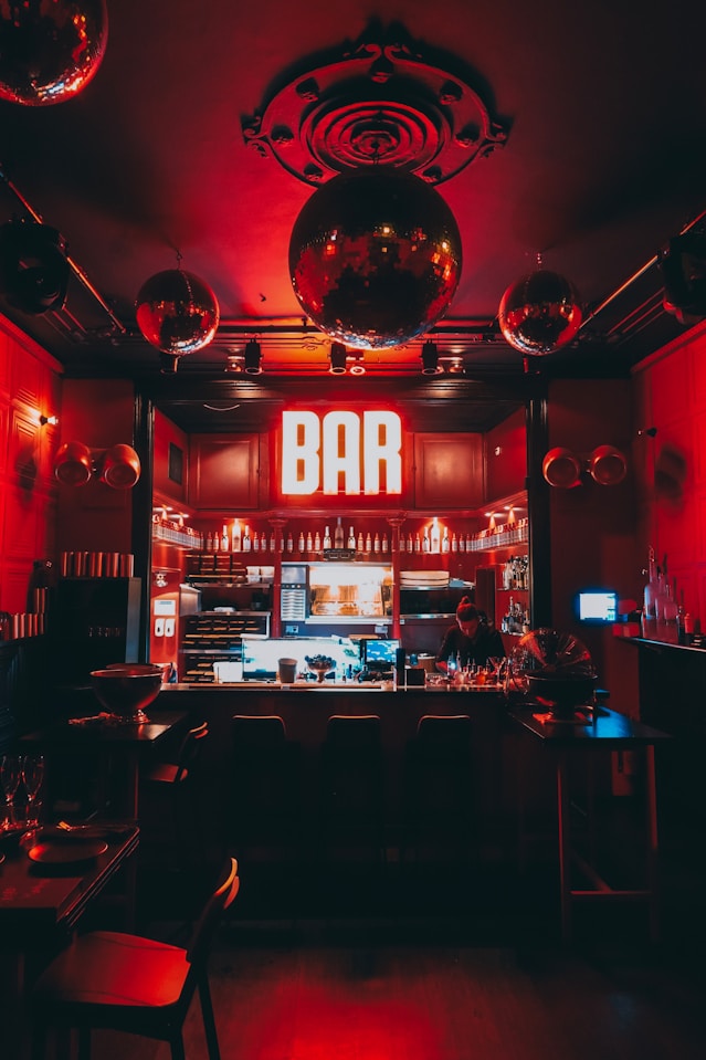 gallery-bar